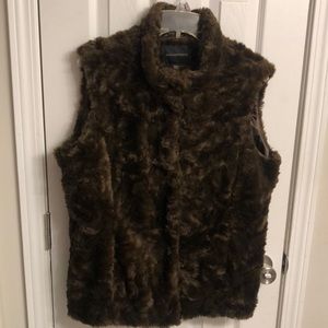 NWOT Weatherproof Faux Fur Vest